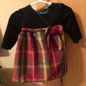 2/9$ Adorable fancy baby 6-9 month dress
